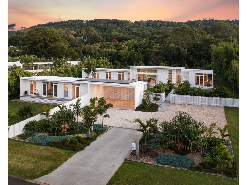 12 Scenic Vista Drive, Ewingsdale NSW 2481