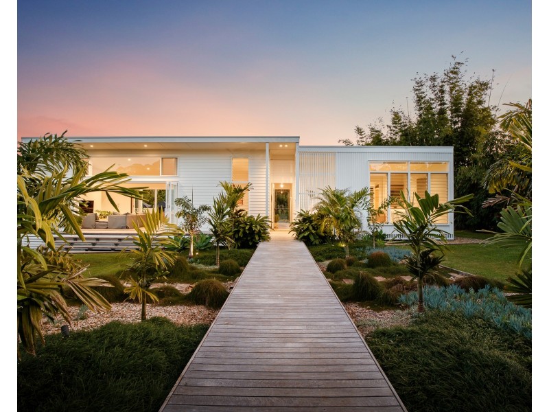 12 Scenic Vista Drive, Ewingsdale NSW 2481