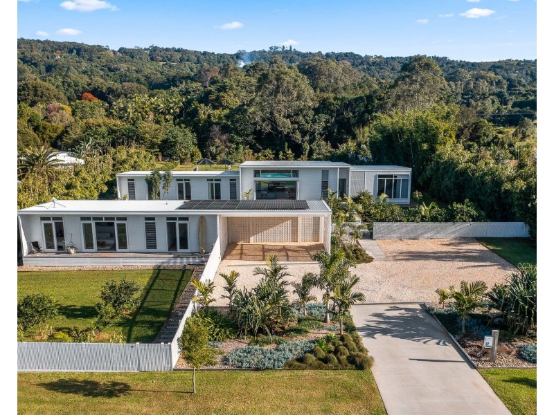 12 Scenic Vista Drive, Ewingsdale NSW 2481