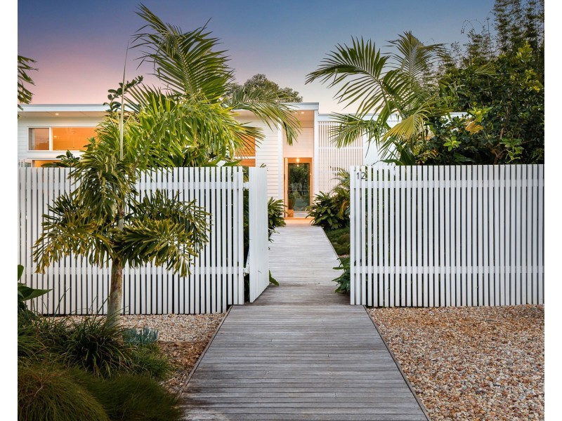 12 Scenic Vista Drive, Ewingsdale NSW 2481