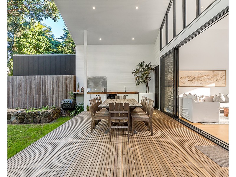 13 Kalemajere Drive, Suffolk Park NSW 2481