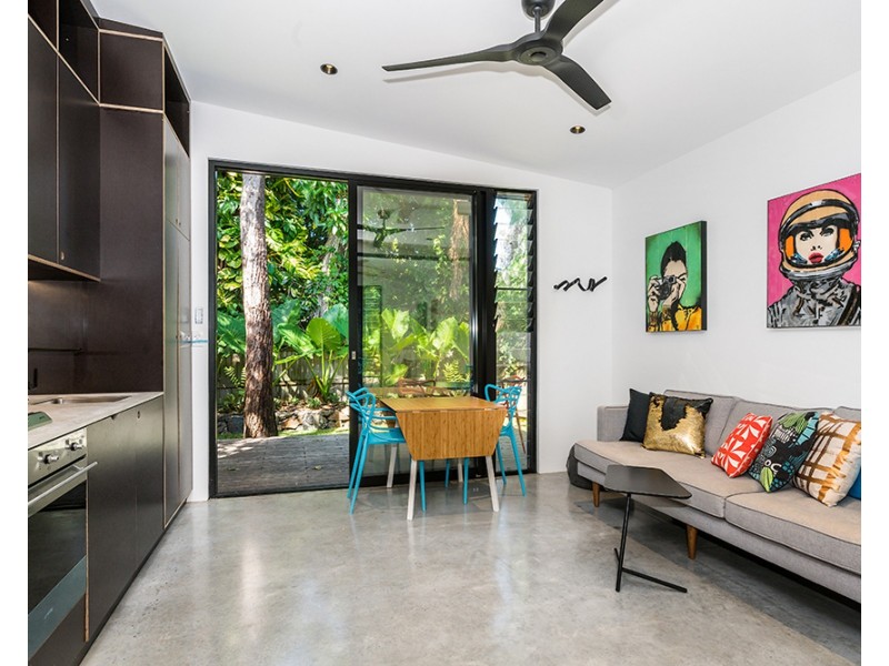 13 Kalemajere Drive, Suffolk Park NSW 2481