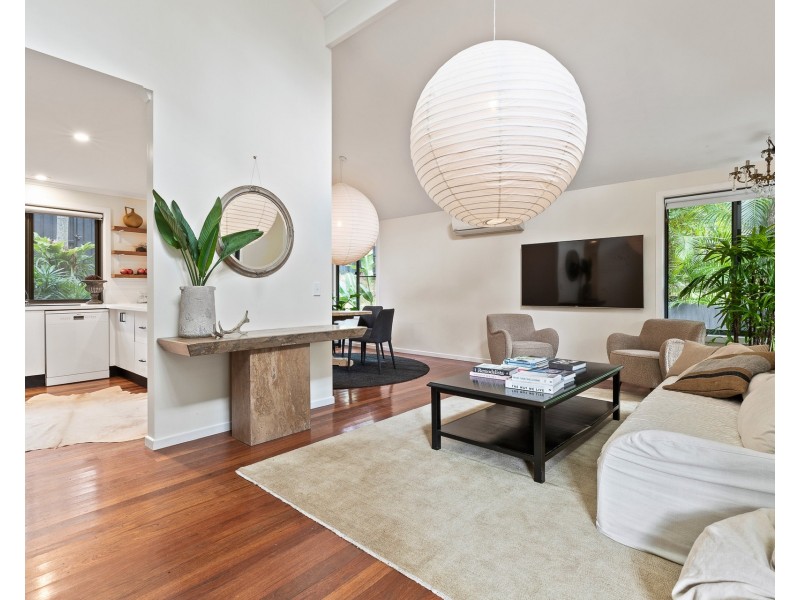 House 2/5 Cemetery Road, Byron Bay NSW 2481