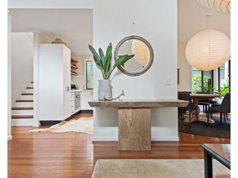 House 2/5 Cemetery Road, Byron Bay NSW 2481