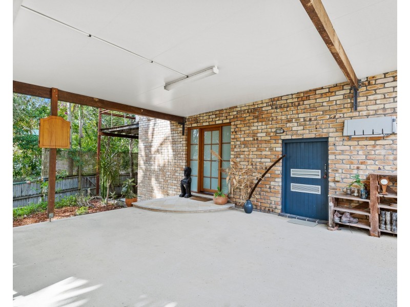 13 Tamarind Court, Suffolk Park NSW 2481