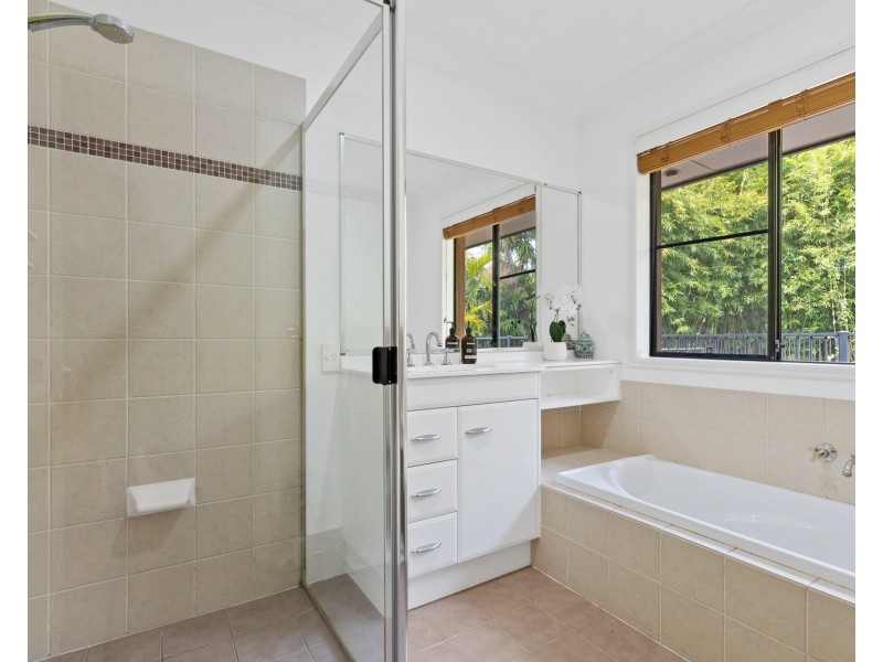 16 Dehnga Place, Suffolk Park NSW 2481