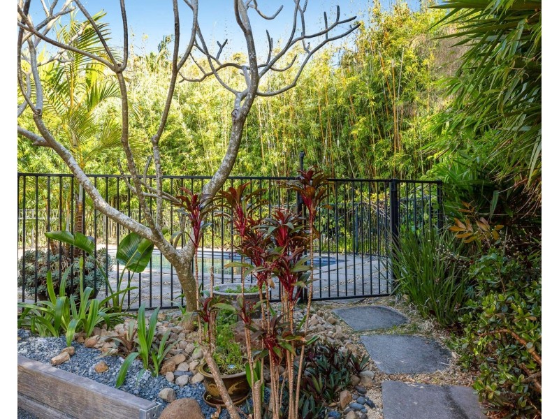 16 Dehnga Place, Suffolk Park NSW 2481