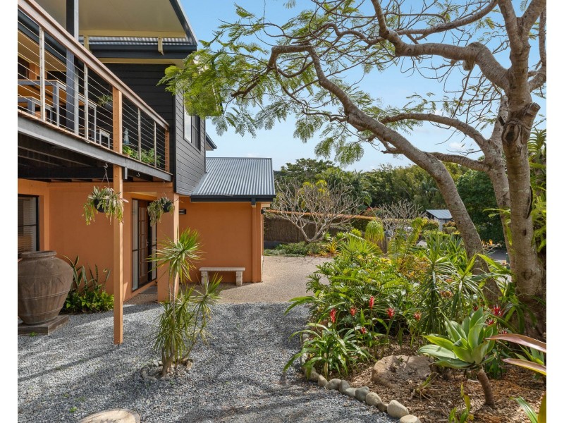 16 Dehnga Place, Suffolk Park NSW 2481