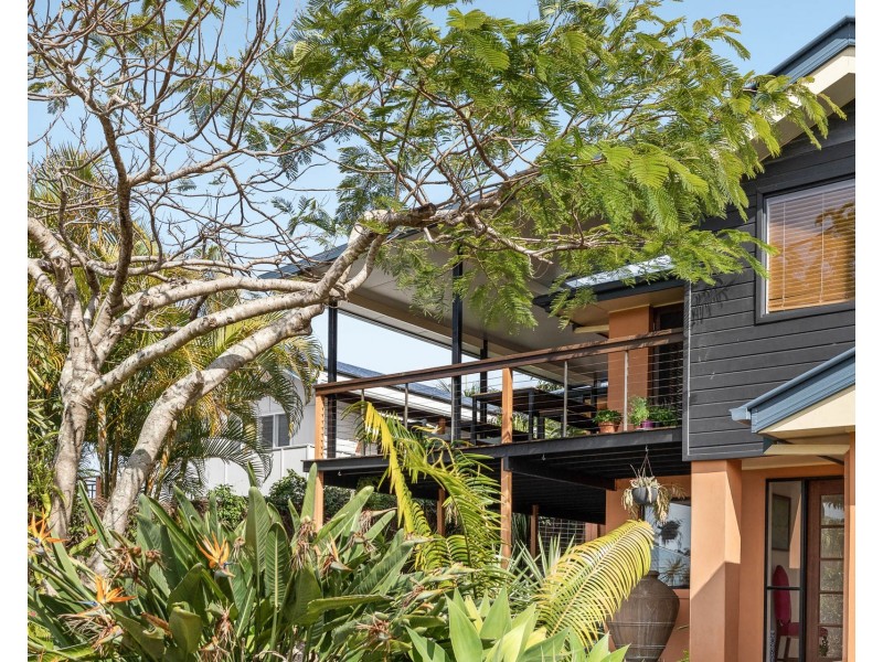 16 Dehnga Place, Suffolk Park NSW 2481