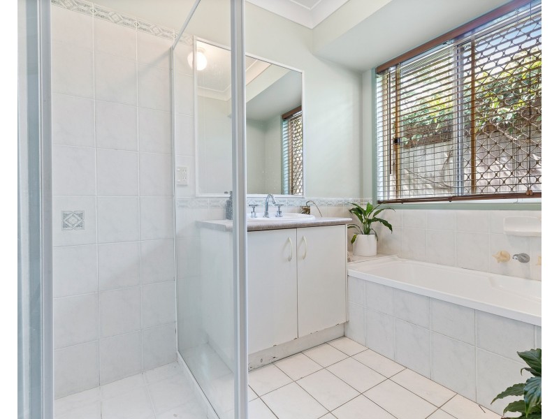 64 Sunrise Boulevard, Byron Bay NSW 2481