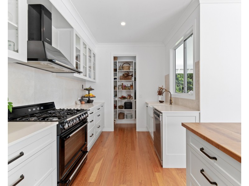 6 Wallaby Close, Ewingsdale NSW 2481