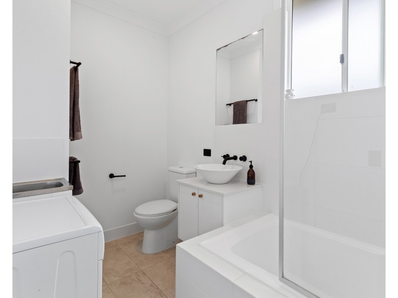 6 Wallaby Close, Ewingsdale NSW 2481