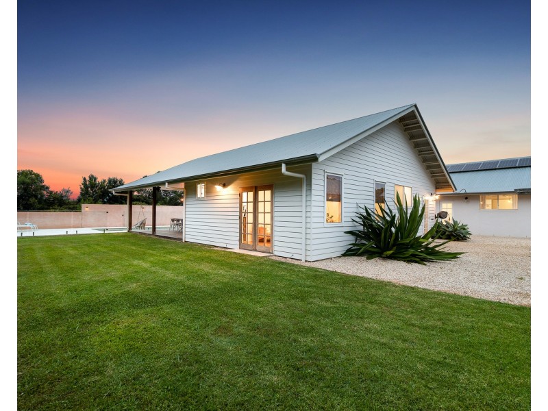 6 Wallaby Close, Ewingsdale NSW 2481