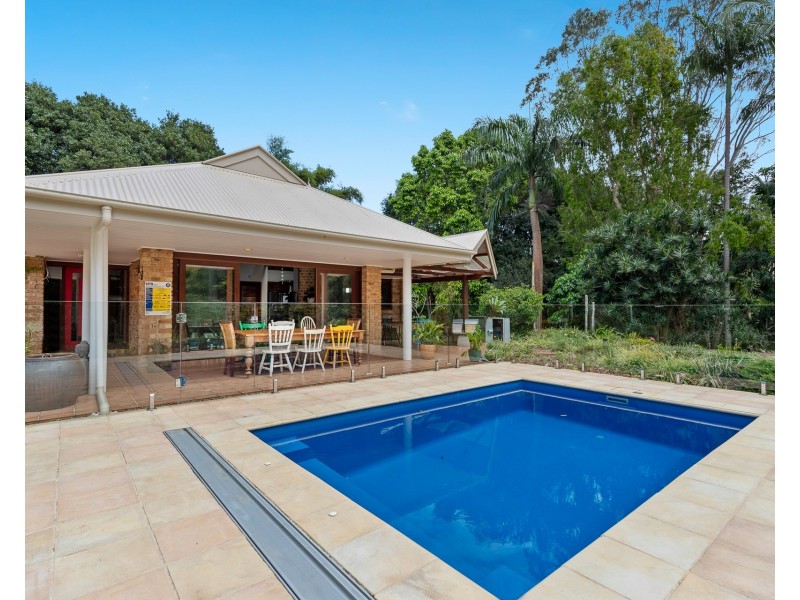 6 Avocado Crescent, Ewingsdale NSW 2481