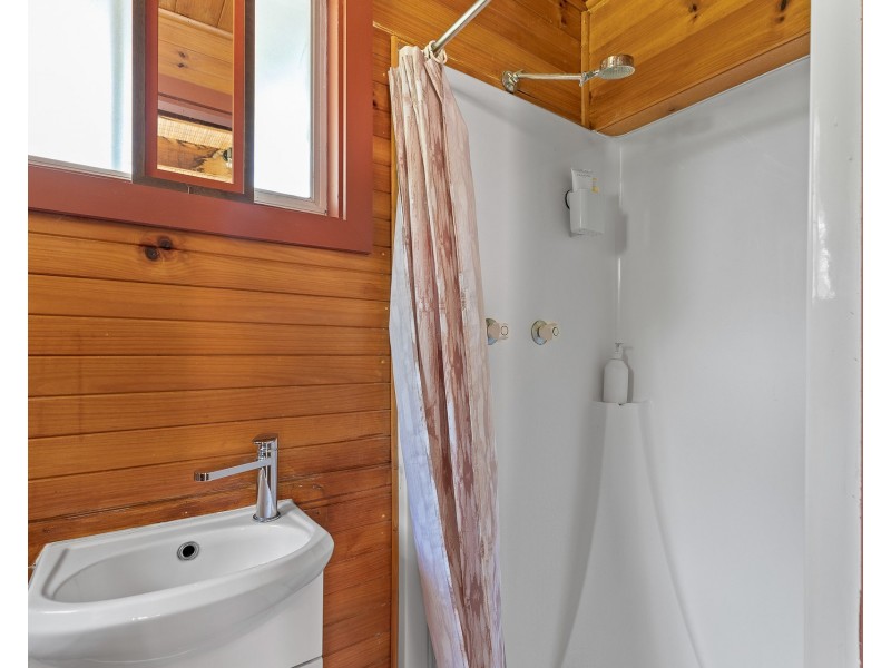 44 Bangalow Road, Byron Bay NSW 2481