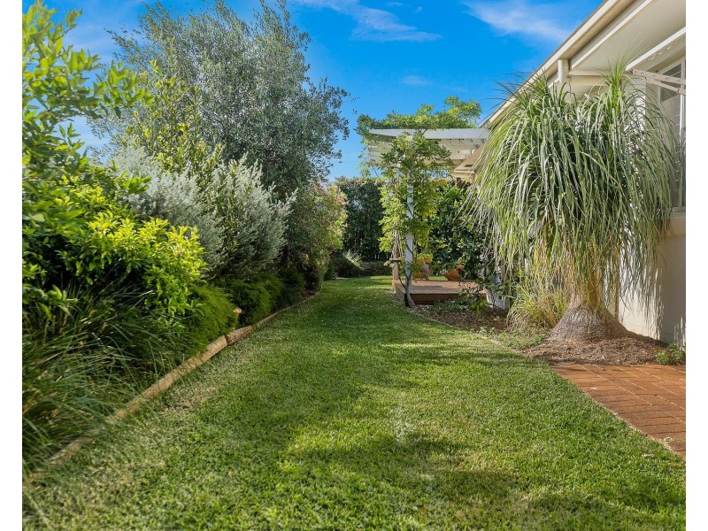 34 Parrot Tree Place, Bangalow NSW 2479