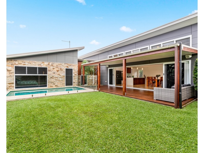 11 Dehnga Place, Suffolk Park NSW 2481