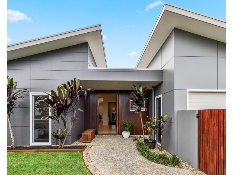 11 Dehnga Place, Suffolk Park NSW 2481