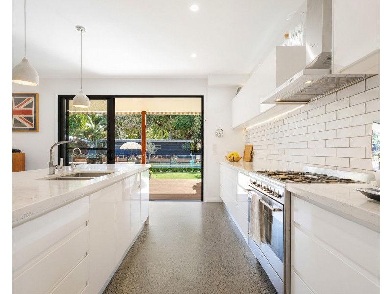 28 Armstrong Street, Suffolk Park NSW 2481