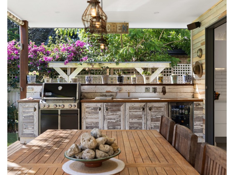 28 Armstrong Street, Suffolk Park NSW 2481