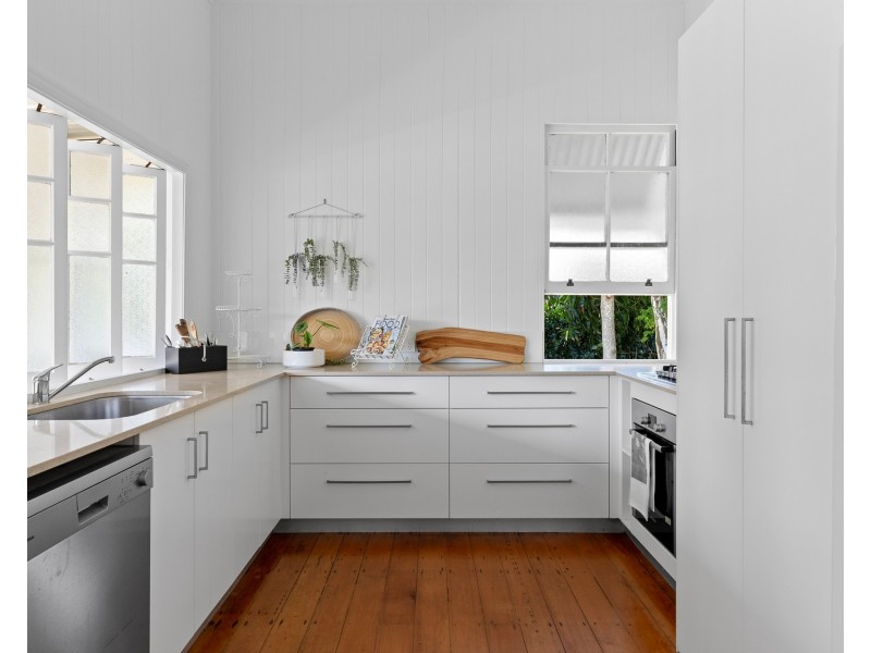 38 Avocado Crescent, Ewingsdale NSW 2481