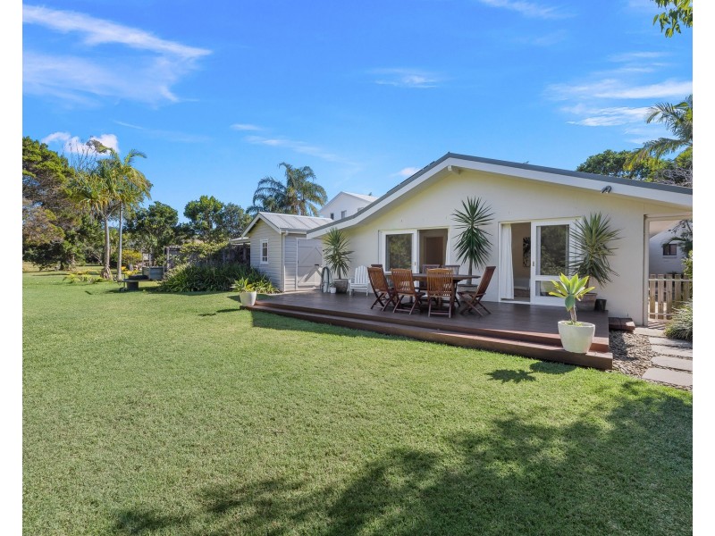 30 MacGregor Street, Suffolk Park NSW 2481