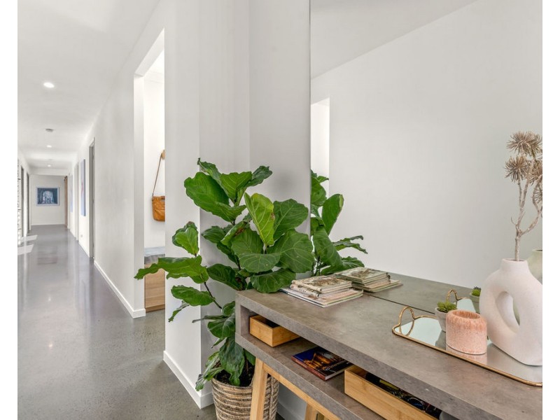 106 Beech Drive, Suffolk Park NSW 2481