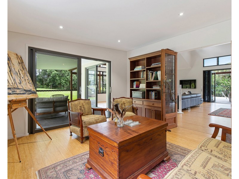 20 Taylors Lane, Ewingsdale NSW 2481