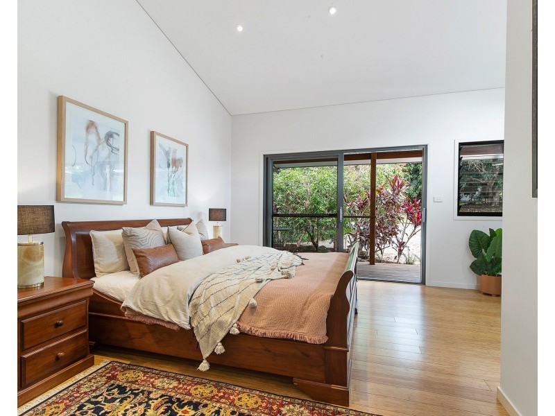 20 Taylors Lane, Ewingsdale NSW 2481
