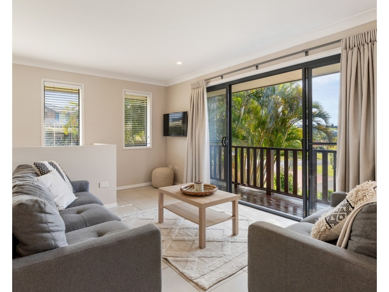 2/51 Cummings Crescent, Cumbalum NSW 2478