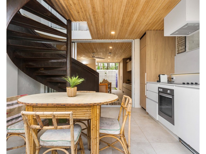 2/39 Childe Street, Byron Bay NSW 2481