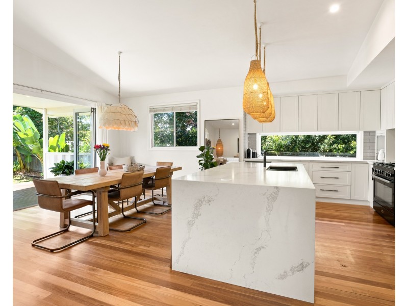 21 Palm-Lily Crescent, Bangalow NSW 2479