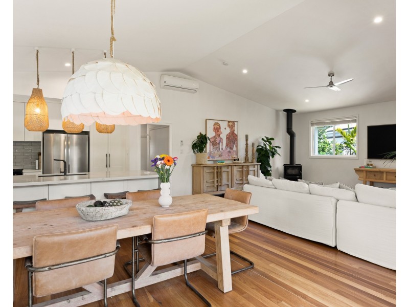 21 Palm-Lily Crescent, Bangalow NSW 2479