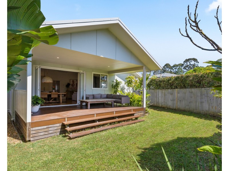 21 Palm-Lily Crescent, Bangalow NSW 2479