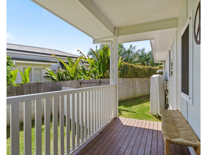 21 Palm-Lily Crescent, Bangalow NSW 2479