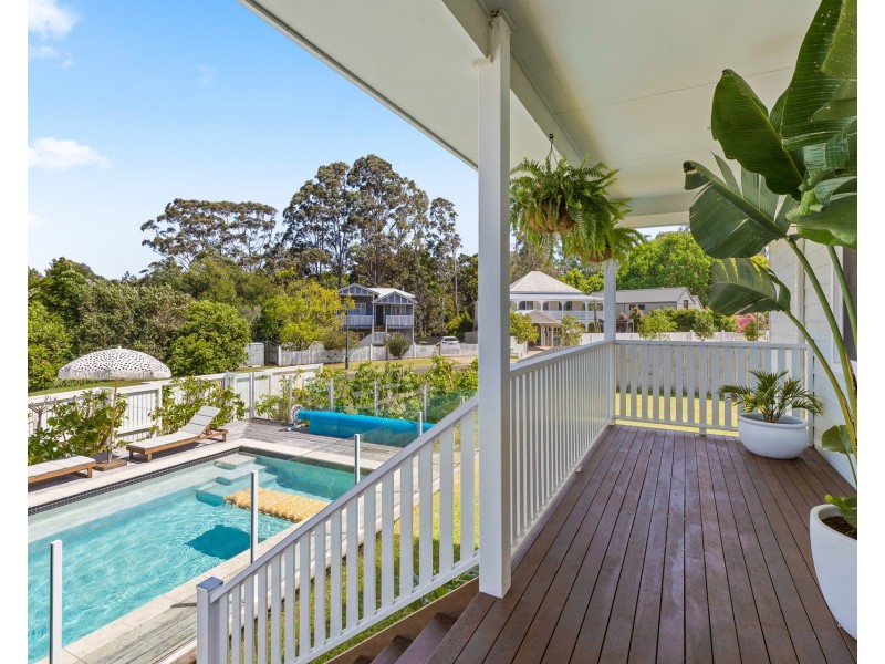 21 Palm-Lily Crescent, Bangalow NSW 2479