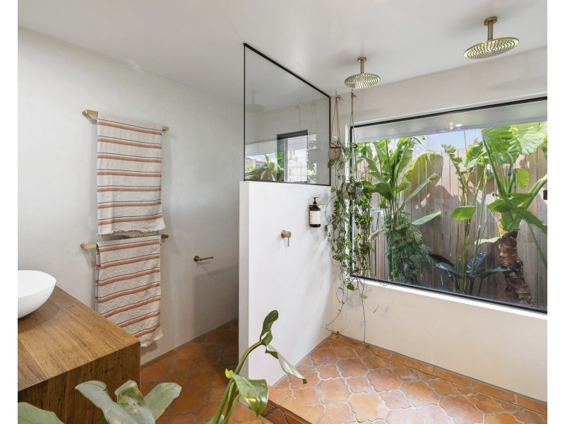 128 Alcorn Street, Suffolk Park NSW 2481