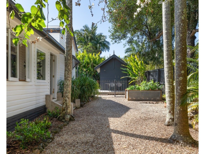 14 Rifle Range Road, Bangalow NSW 2479