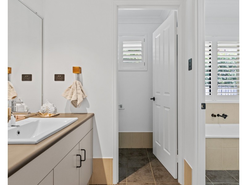 20 Dehnga Place, Suffolk Park NSW 2481