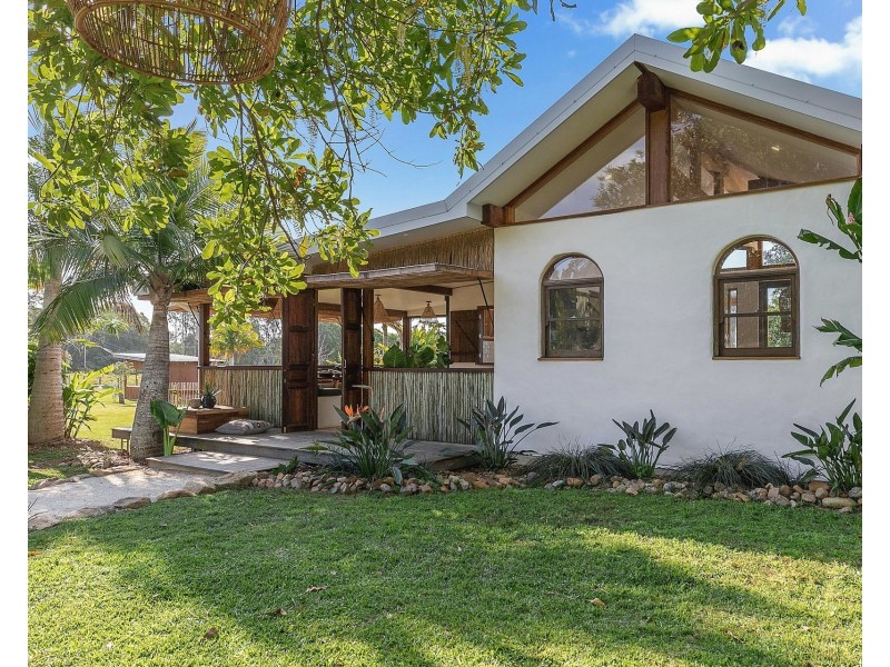 11 Citriadora Drive, Ewingsdale NSW 2481
