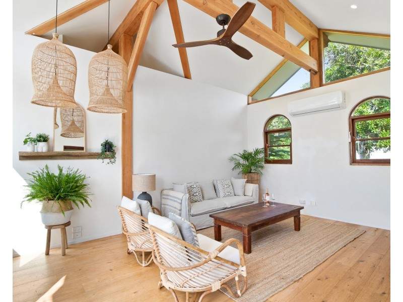 11 Citriadora Drive, Ewingsdale NSW 2481