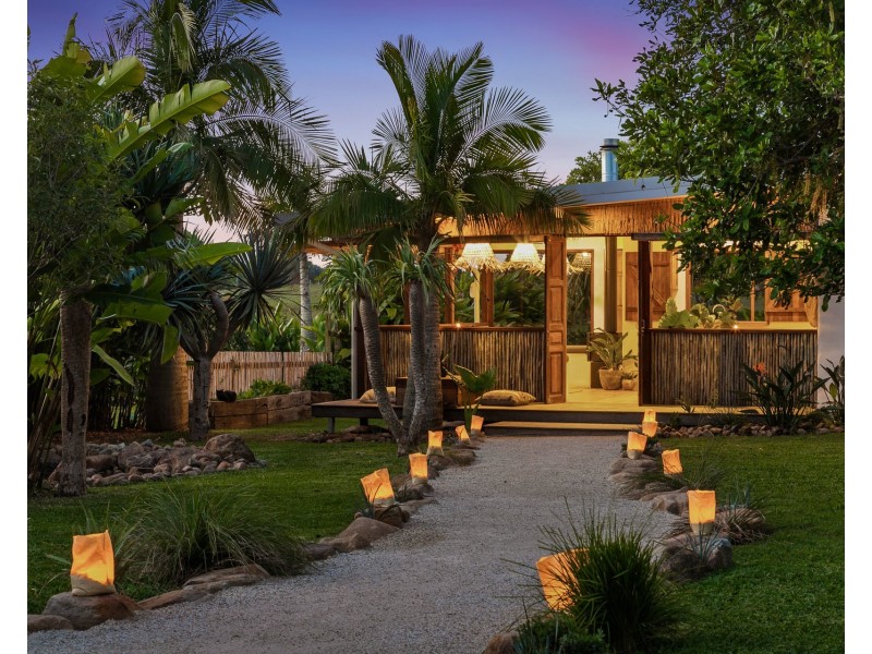 11 Citriadora Drive, Ewingsdale NSW 2481