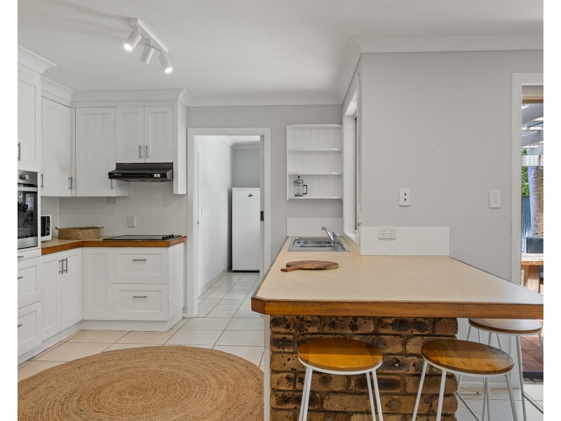 18 Belongil Crescent, Byron Bay NSW 2481