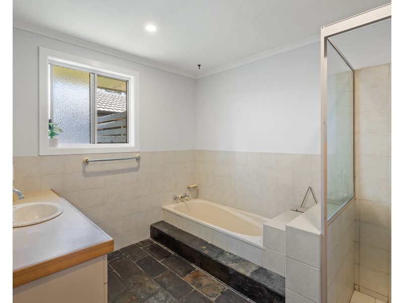 18 Belongil Crescent, Byron Bay NSW 2481