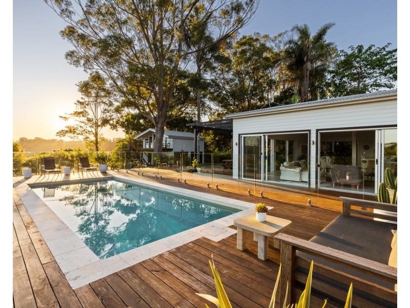 154 Waltons Road, Federal NSW 2480