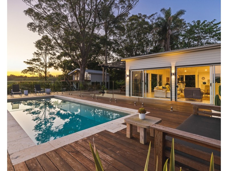 154 Waltons Road, Federal NSW 2480