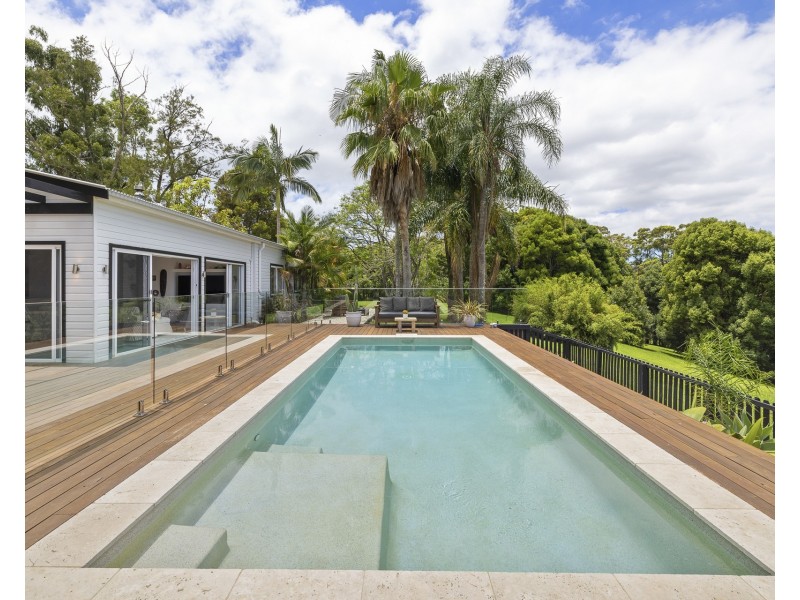 154 Waltons Road, Federal NSW 2480