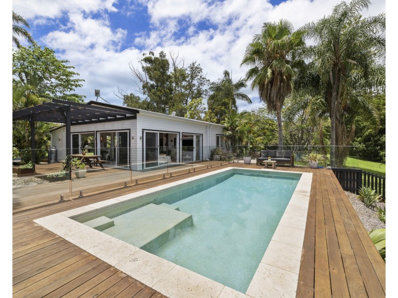 154 Waltons Road, Federal NSW 2480