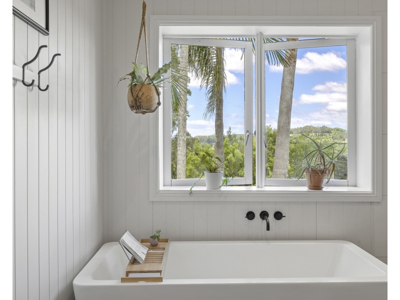 154 Waltons Road, Federal NSW 2480