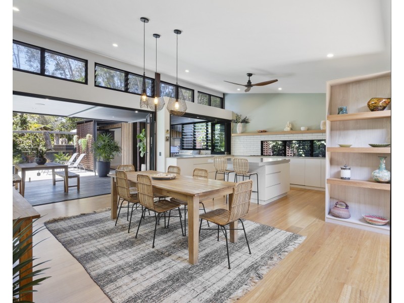 11 Gloria Street, South Golden Beach NSW 2483